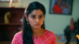 Idhayathai Thirudathey S01E944 13th January 2022 Full Episode