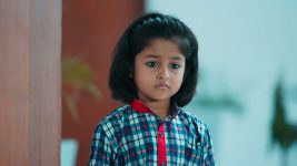 Idhayathai Thirudathey S01E953 19th January 2022 Full Episode