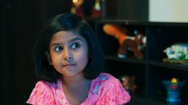 Idhayathai Thirudathey S01E968 28th January 2022 Full Episode