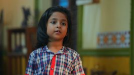 Idhayathai Thirudathey S01E984 7th February 2022 Full Episode