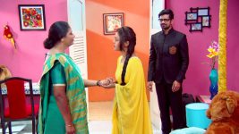 Kodala Kodala Koduku Pellama S08E07 Gopika Assures Rajeshwari Full Episode