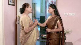 Lakshmi Baramma S01E1045 23rd June 2016 Full Episode