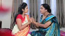 Lakshmi Baramma S01E1415 31st August 2017 Full Episode