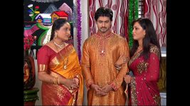 Lakshmi Baramma S01E197 14th October 2013 Full Episode