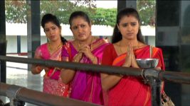 Lakshmi Baramma S01E356 12th April 2014 Full Episode