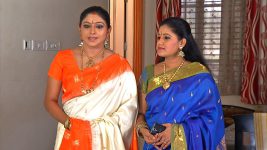 Lakshmi Baramma S01E578 24th December 2014 Full Episode