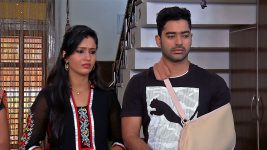 Lakshmi Baramma S01E892 28th December 2015 Full Episode