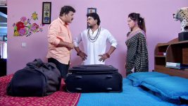 Lakshmi Baramma S01E977 5th April 2016 Full Episode