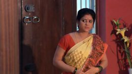 Lakshmi Kalyanam (Star Maa) S05E234 Desamukhi Heads to Find Jagannath Full Episode