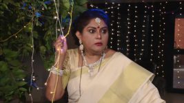 Lakshmi Kalyanam (Star Maa) S05E429 Rajeshwari Is in for a Shock Full Episode