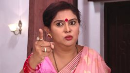 Lakshmi Kalyanam (Star Maa) S05E809 Rajeshwari Warns Swati Full Episode