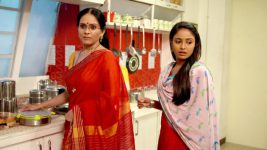 Lek Mazhi Ladki S02E03 Iravati Wants Meera Dead! Full Episode