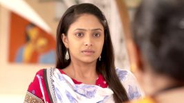 Lek Mazhi Ladki S03E22 Meera Seeks Karnal's Help Full Episode