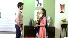 Lek Mazhi Ladki S09E06 Meera Confronts Saket Full Episode