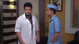 Lek Mazhi Ladki S14E125 Rishikesh Visits the Hospital Full Episode