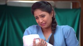 Lek Mazhi Ladki S14E129 Meera Exchanges the Babies Full Episode