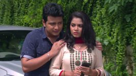 Lek Mazhi Ladki S14E167 Rishikesh Threatens Maansi Full Episode