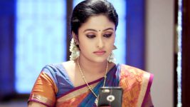 Maapillai S02E105 Jaya Sees Senthil's Video Full Episode