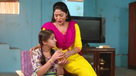 Meri Durga S02E08 Is Durga In Danger? Full Episode