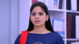 Neethane Enthan Ponvasantham S01E44 18th August 2020 Full Episode