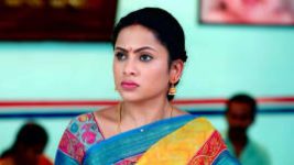 No 1 Kodalu S01E661 14th April 2022 Full Episode