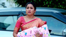 No 1 Kodalu S01E669 23rd April 2022 Full Episode