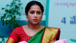 No 1 Kodalu S01E679 5th May 2022 Full Episode