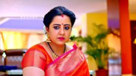 Oohalu Gusagusalade S01E299 22nd April 2022 Full Episode