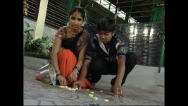 Putta Gowri Maduve S01E236 17th September 2013 Full Episode