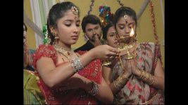 Putta Gowri Maduve S01E318 21st December 2013 Full Episode