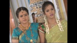 Putta Gowri Maduve S01E322 26th December 2013 Full Episode