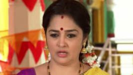 Raktha Sambandam S01E22 8th May 2018 Full Episode