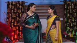 Raktha Sambandam S01E556 11th March 2020 Full Episode