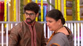 Thikpyanchi Rangoli S01 E390 The Kanitkar's are Shocked