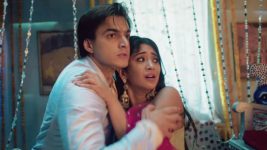 Yeh Rishta Kya Kehlata Hai S65E153 Kartik, Naira Trapped in Fire Full Episode