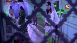 Humsafars S01 E14 Arzoo Goes To The Mosque