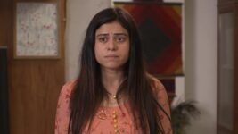 Aai Kuthe Kay Karte S01 E884 What Will Anagha Do?