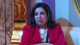 Bigg Boss (Colors tv) S16 E101 Farah Khan enters the house