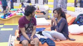 Bigg Boss Kannada S04 E20 Nightshift Day 19: The flirty couple!