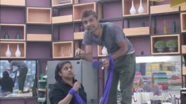 Bigg Boss Kannada S04 E46 Day 45 Nightshift: Double-trouble inside the house