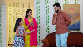 Malli Nindu Jabili S01 E300 Malli, Pinky Are Annoyed