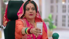 Meri Saas Bhoot Hai S01 E13 Som Takes a Stand