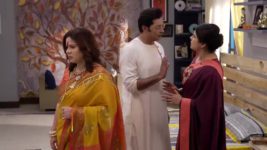 Ponchomi S01 E64 Chithra Traps Kinjal