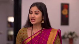 Swabhimaan Shodh Astitvacha S01 E631 Pallavi Comforts Shantanu