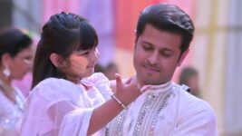 Ghum Hai Kisikey Pyaar Mein S01 E782 Savi's First Holi Celebration!