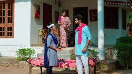 Malli Nindu Jabili S01 E321 Satya's Firm Call