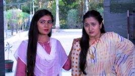 Maru Mann Mohi Gayu S01 E461 Kamini brings Hema Home