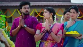 Pallakilo Pellikuturu S01 E140 Raghava Demands Answers