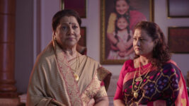 Tharala Tar Mag S01 E05 Kalpana Consoles Annapurna