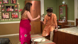 Thikpyanchi Rangoli S01 E460 Shashank Signs The Divorce Papers